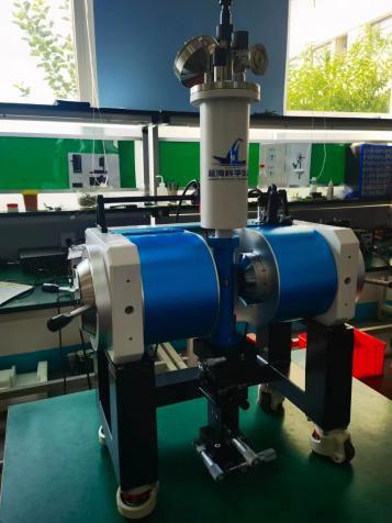 磁场低温设备成功安装福州某高校