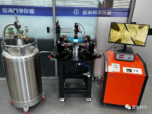 连续流低温探针台成功安装浙江某高校